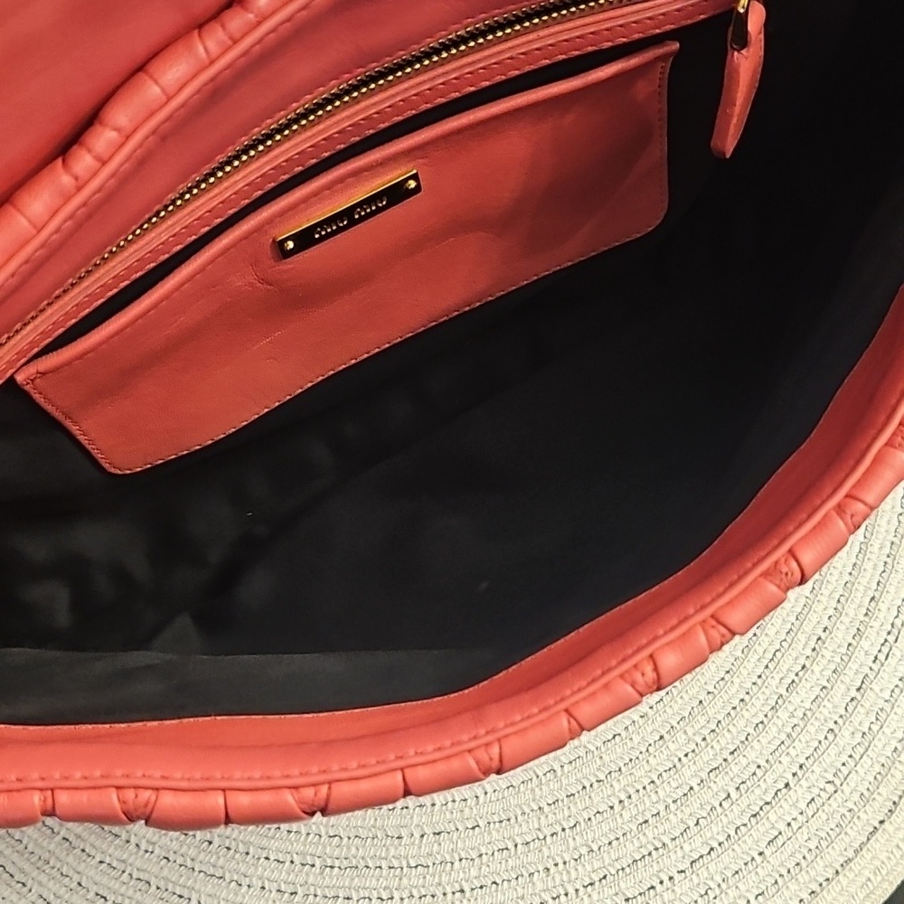 Miu Miu Pink Quilted Women's Bag - Picture 7 of 12